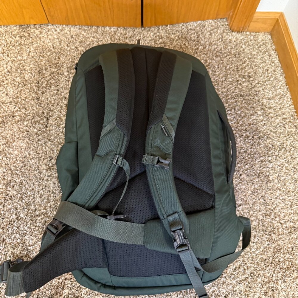Gregory Border Carry-On 40 - Picture 3 of 3